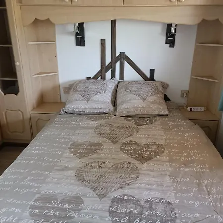Mobil-home Isole Avec Jacuzzi - La Cubaniere Cublize